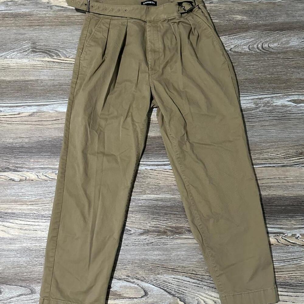 Express khaki pants with belt